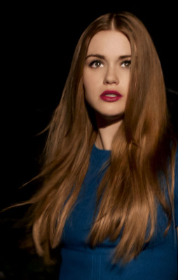 Holland Roden pic #746304