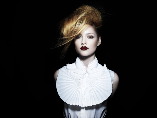 Holliday Grainger pic #710455