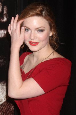 Holliday Grainger pic #687738