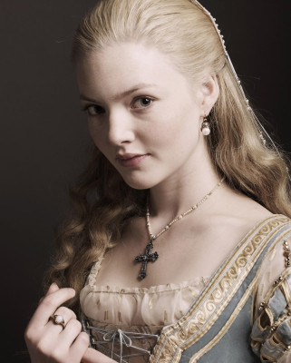 Holliday Grainger pic #699130