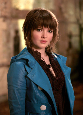 Holliday Grainger pic #658925