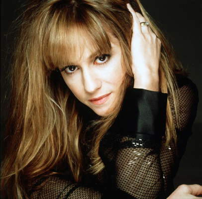photo 16 in Holly Hunter gallery [id139147] 2009-03-10 00:00:00