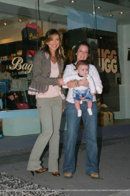 Holly Marie Combs pic #84243