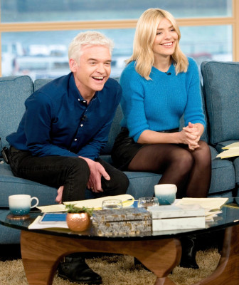 photo 22 in Holly Willoughby gallery [id1044586] 2018-02-23 00:00:00