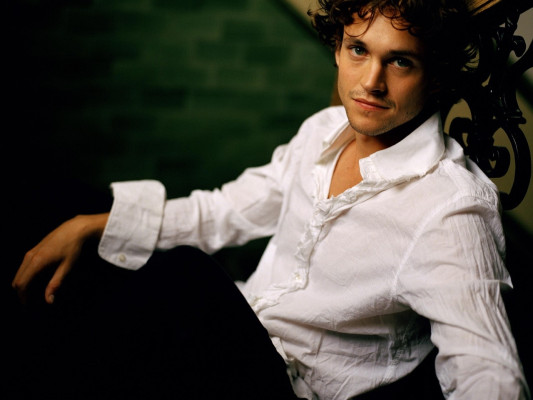 Hugh Dancy pic #157195