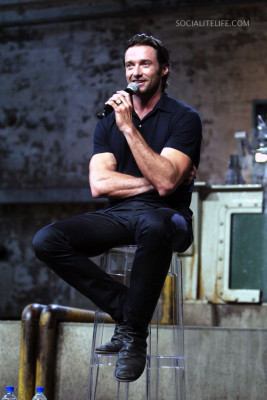 photo 16 in Hugh Jackman gallery [id148940] 2009-04-13 00:00:00