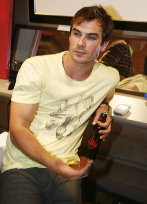 Ian Somerhalder pic #475324