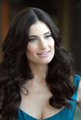 Idina Menzel pic #1212127