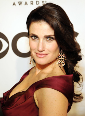 Idina Menzel pic #1212178