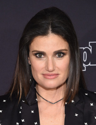 Idina Menzel pic #1212177