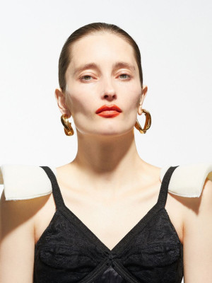 Iekeliene Stange for 10 Magazine September 2019