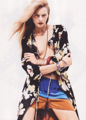 Ieva Laguna pic #558702