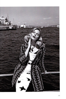 Ieva Laguna pic #558472