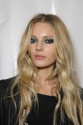 Ieva Laguna pic #564942