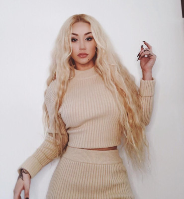 Iggy Azalea - Social Media Pics 2018