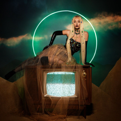 Iggy Azalea by Thom Kerr - Savior Promo 2018