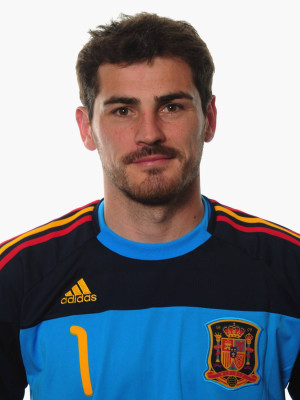 photo 18 in Iker Casillas gallery [id476037] 2012-03-06 00:00:00