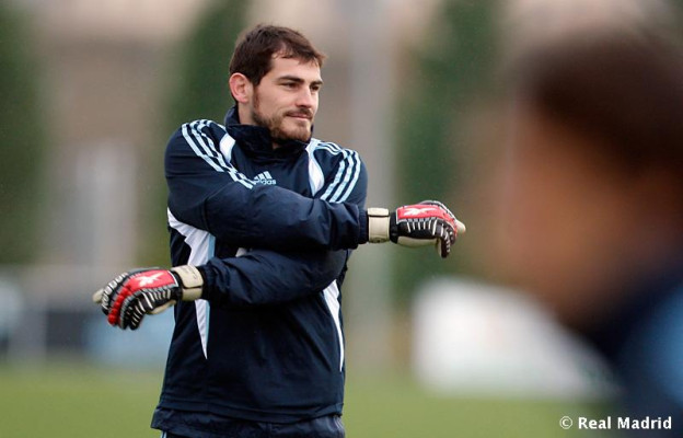 Iker Casillas pic #234116