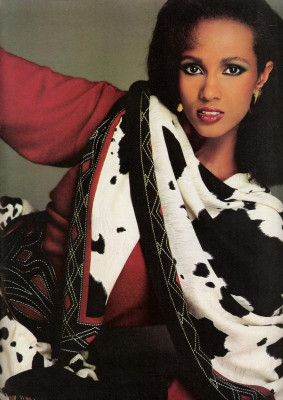Iman pic #209268