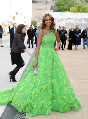 Iman pic #209261