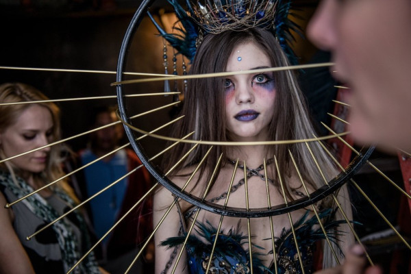 India Eisley - The Curse Of Sleeping Beauty (2016) - Stills
