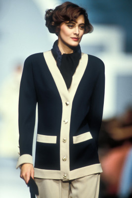 Ines de la Fressange ~ Chanel S/S 1989 by Victor Virgile, Guy Marineau