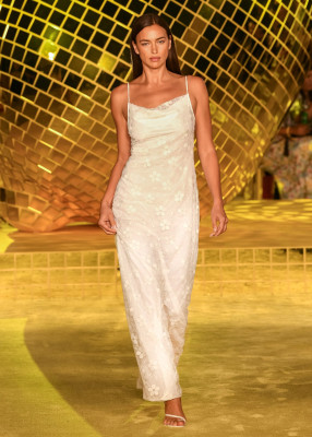 Irina Shayk - STAUD SS 2022 Show at NYFW 09/12/2021