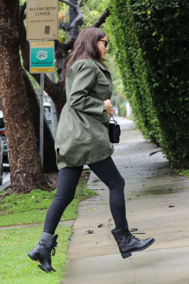 Irina Shayk at a doctors office 2017 in Beverly Hills