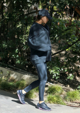 Irina Shayk - going to the gym 2017 in Santa Monica