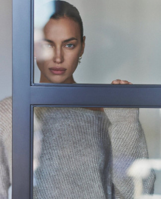 Irina Sheik ~ Falconeri Winter 2020 by Rowan Papier