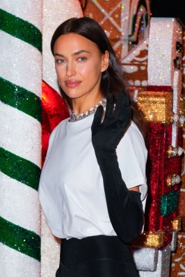 Irina Shayk - Swarovski Holiday Event in New York 11/14/2022