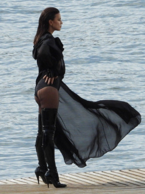 Irina Shayk is seen In Germany // 27.09.2020