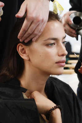 Irina Shayk - Marc Jacobs Beauty 2019 