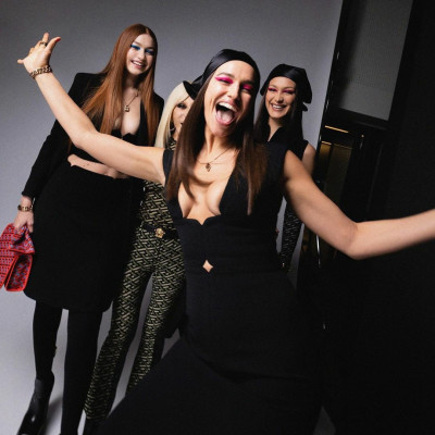 Irina Shayk - Versace Fashion Show in Milan | March 2021