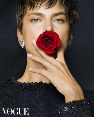 Irina Shayk by The Morelli Brothers for Vogue Thailand // March 2021
