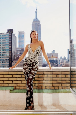 Irina Shayk - &#039;Oscar de la Renta&#039; Campaign Spring 2022