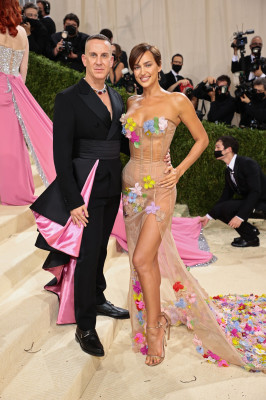 Irina Shayk - MET Gala 2021: In America. A Lexicon Of Fashion 09/13/2021