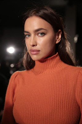 Irina Shayk - Bottega Veneta Autumn/Winter 2017 Fashion Show in New York