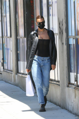 Irina Shayk - SoHo, New York | June 16, 2021
