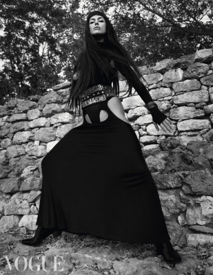 Irina Shayk for Vogue Mexico (April 2023)