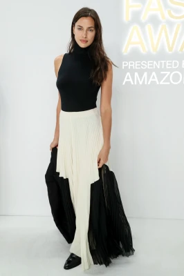 Irina Shayk - CFDA Fashion Awards in New York 11/07/2022