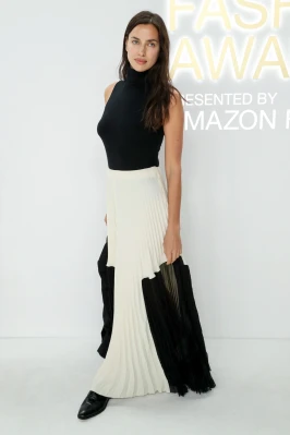 Irina Shayk - CFDA Fashion Awards in New York 11/07/2022