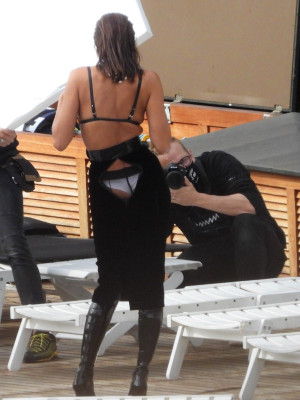 Irina Shayk is seen In Germany // 27.09.2020