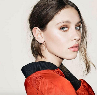Iris Law pic #940337
