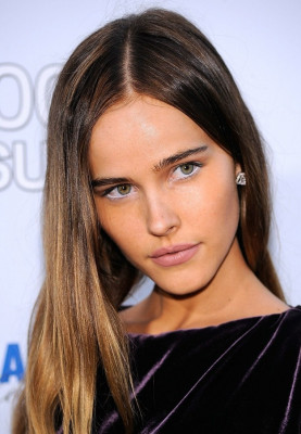 photo 7 in Isabel Lucas gallery [id188913] 2009-09-21 00:00:00