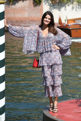 Isabeli Fontana – Sightings in Venice, Italy 