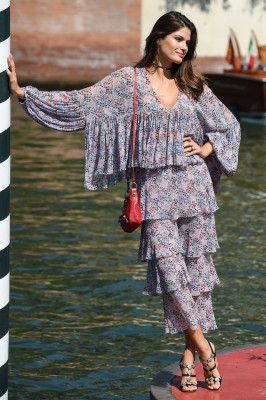 Isabeli Fontana – Sightings in Venice, Italy 