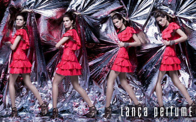 photo 14 in Isabeli Fontana gallery [id184236] 2009-08-25 00:00:00