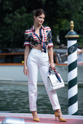 Isabeli Fontana - Out in Venice