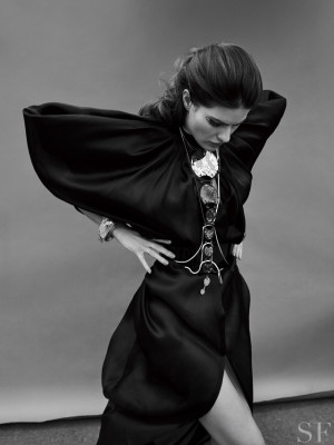 Isabeli Fontana - Savoir Flair Magazine